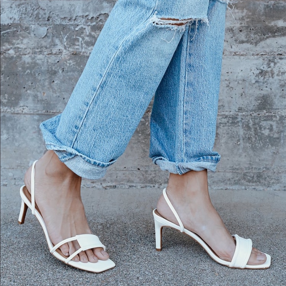 Lulus Norah White SquareToe High Heel Sandals Sz10